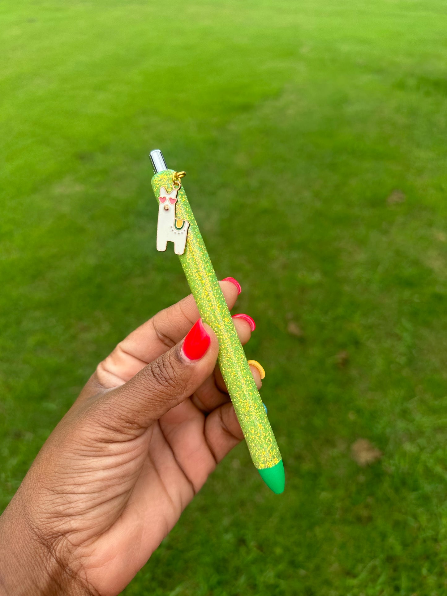 Ready To Sale Pens