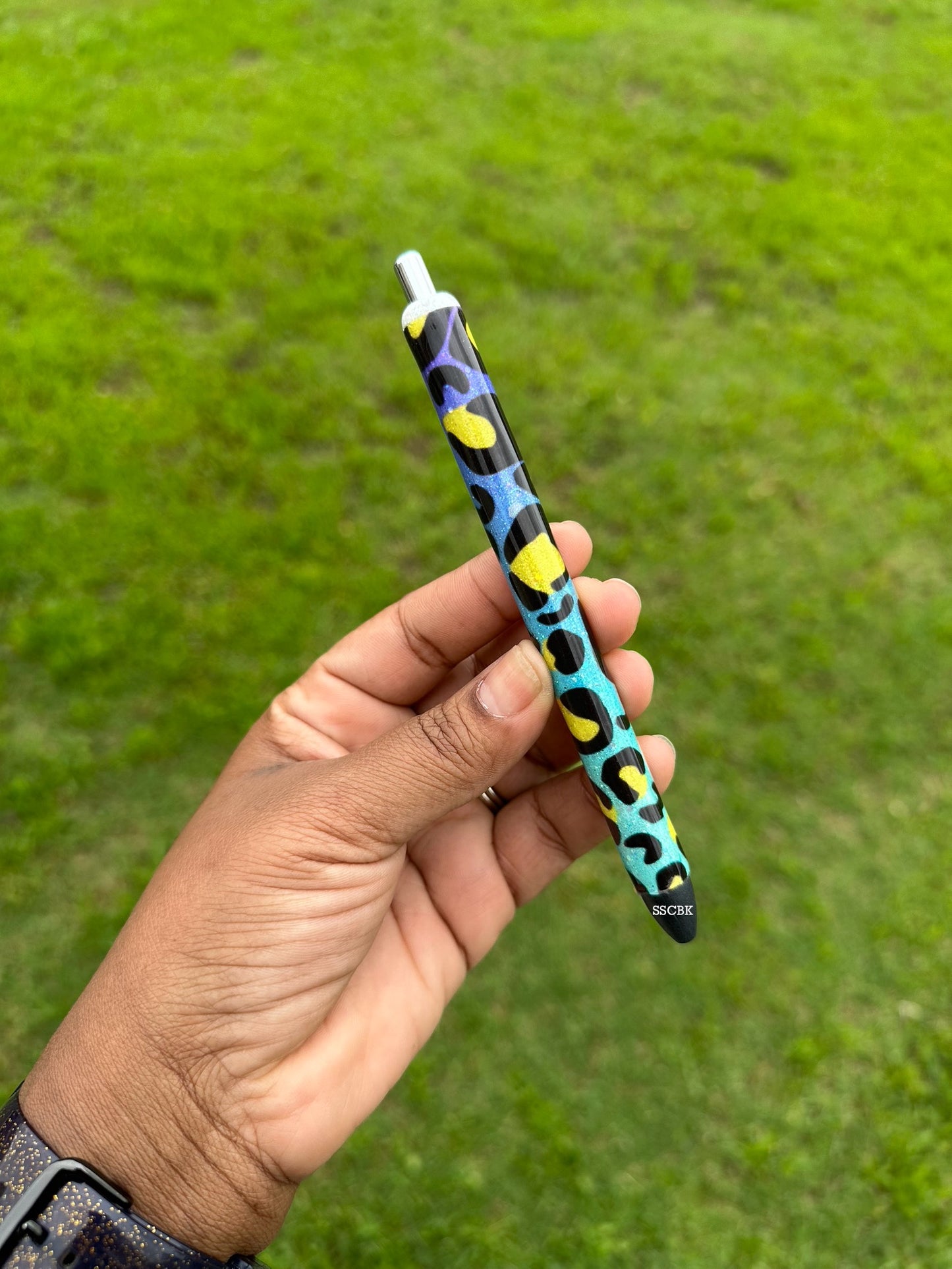 Ready To Sale Pens