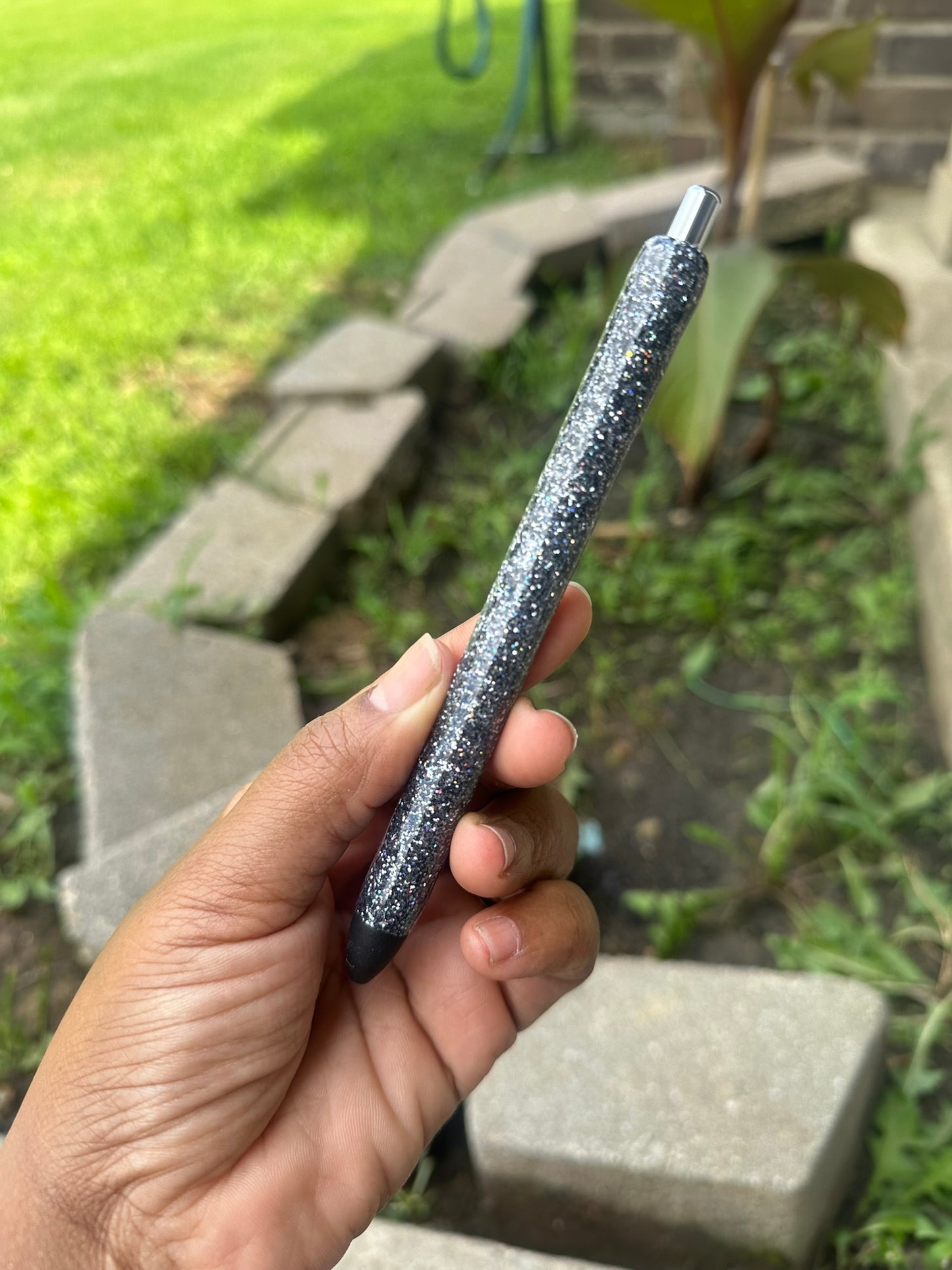 Ready To Sale Pens