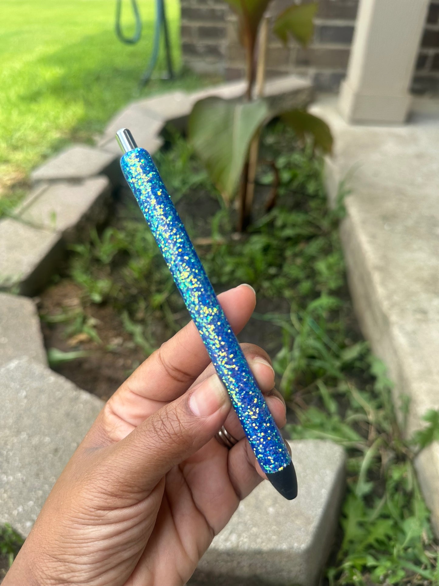 Ready To Sale Pens