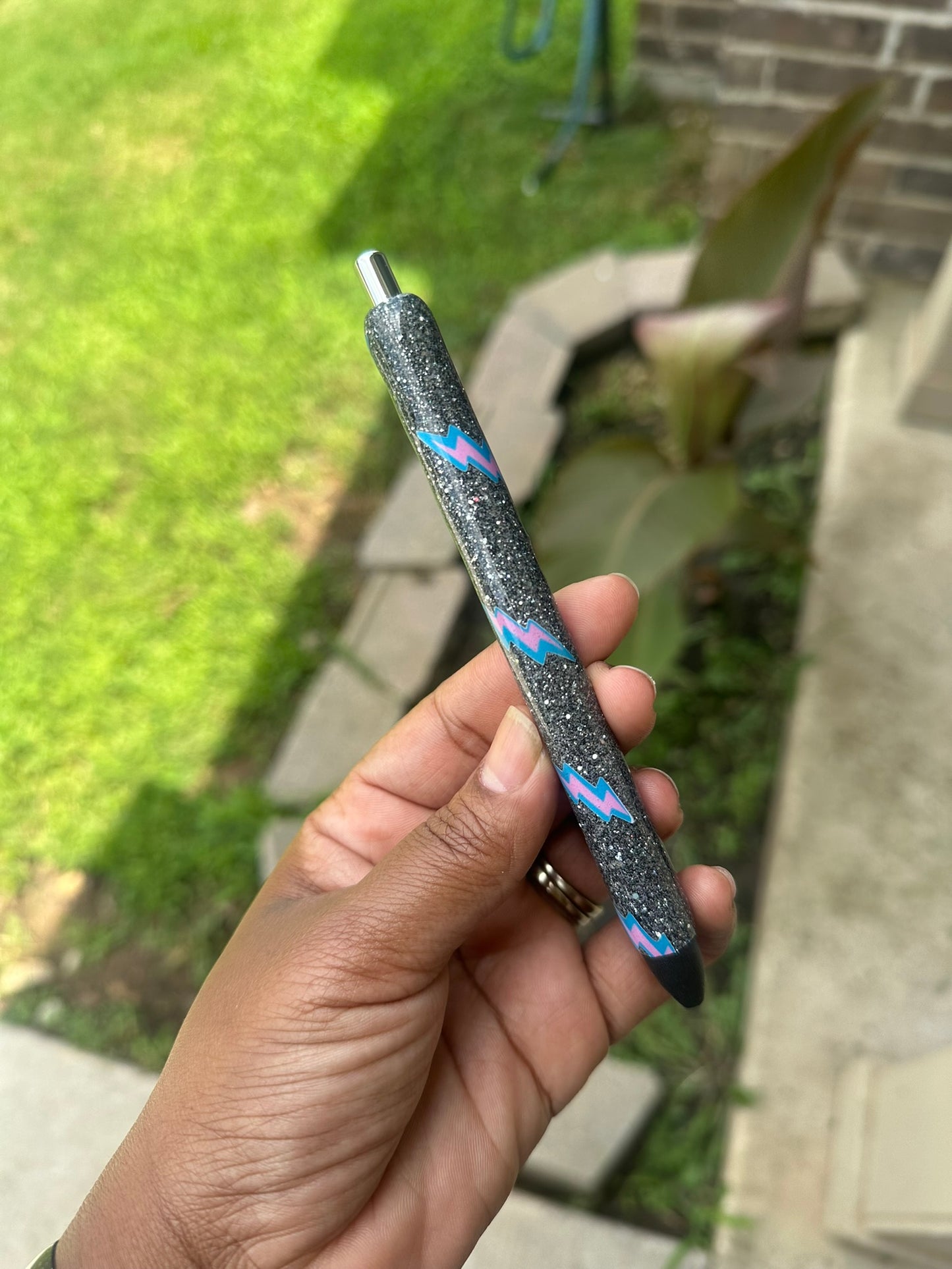 Ready To Sale Pens