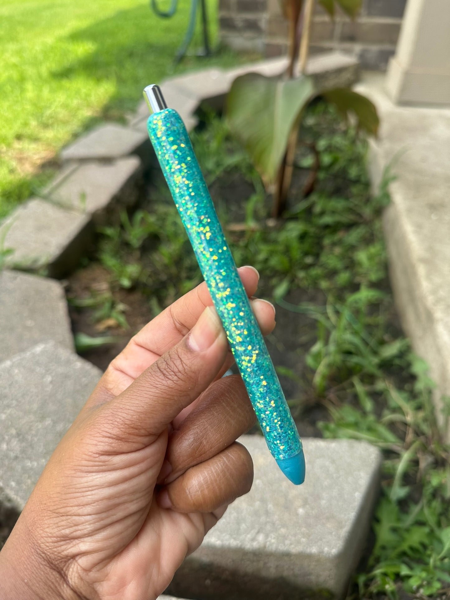Ready To Sale Pens