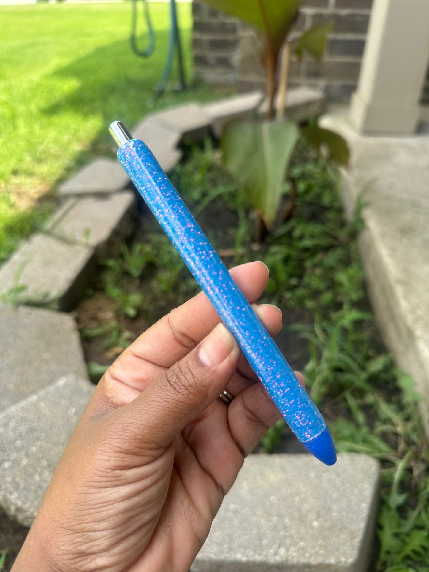 Ready To Sale Pens